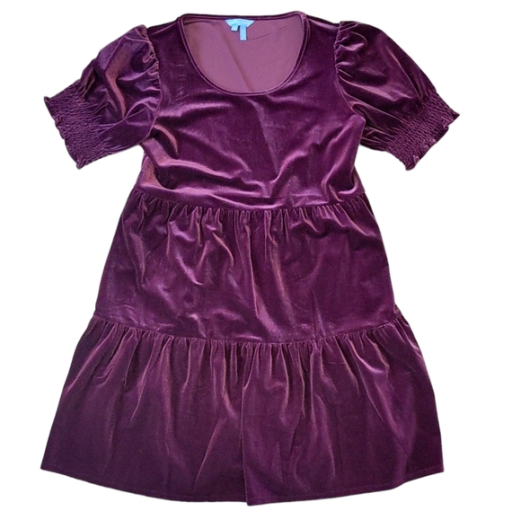 Draper James Dresses & Skirts - Draper James Lee Ann Dress in Velvet Crimson Purple Puff Sleeve Tiered Medium